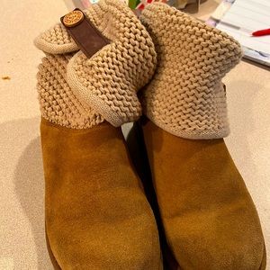 Ladies UGG’s